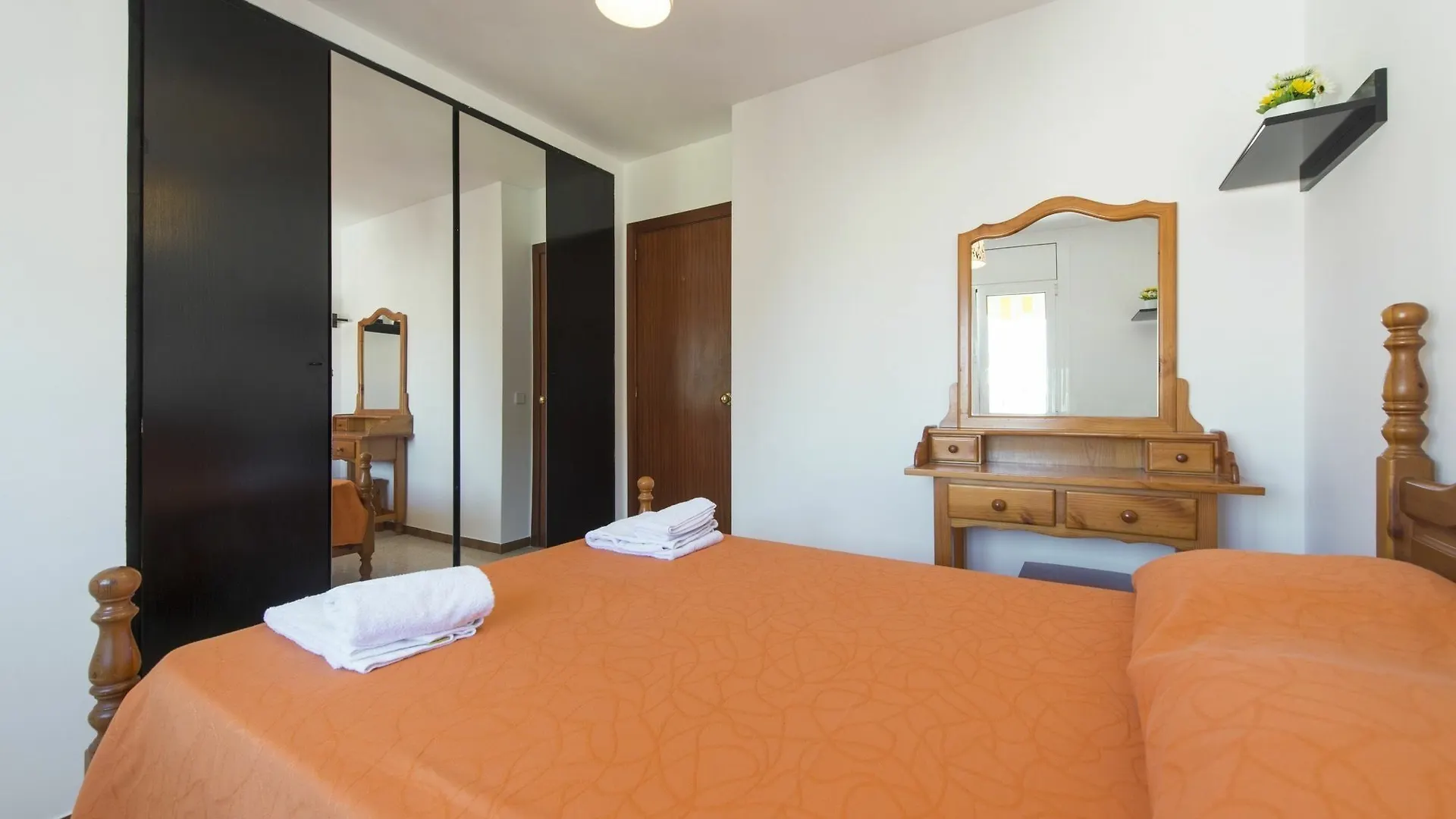 Apartamento Guimera II 皮内达德马尔